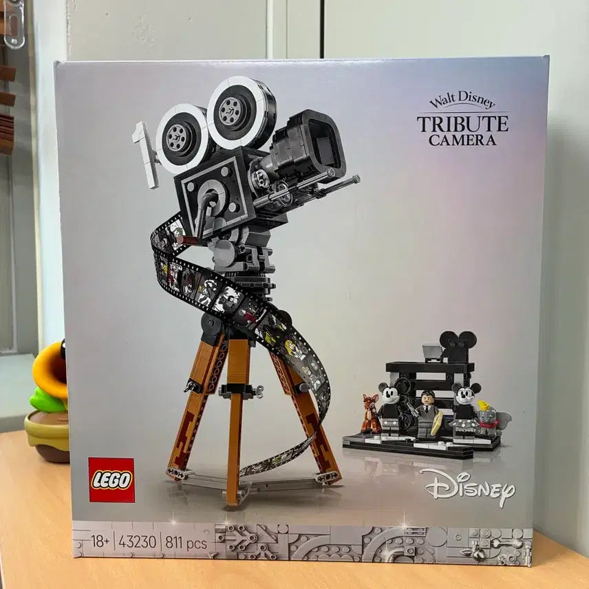 [BUNJANG] LEGO Walt Disney 100th Anniversary Camera / 래고 월트디즈니 100주년 기념 카메라 판매