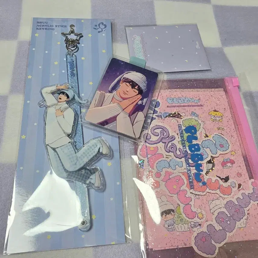 [BUNJANG] P NATION Ppaye Jun Stick Keychain + Sticker + Photocard Pack Bundle Set / (미개봉) 플레이브 플뿌 예준 스틱 키링+스티커+포카팩 일괄 양도