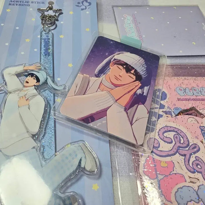 [BUNJANG] P NATION Ppaye Jun Stick Keychain + Sticker + Photocard Pack Bundle Set / (미개봉) 플레이브 플뿌 예준 스틱 키링+스티커+포카팩 일괄 양도