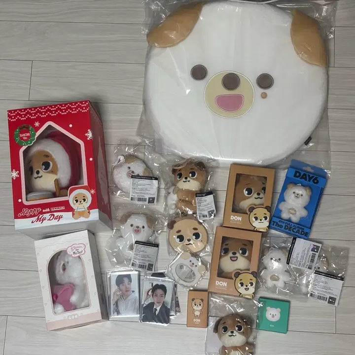 [BUNJANG] DAY6 Dowoon MD Bundle Set / 데이식스 도운 엠디 일괄 원가이하 양도