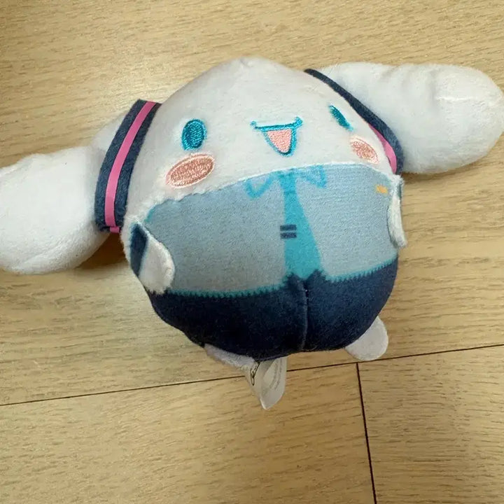 [BUNJANG] Miku Cinnamoroll Fuwacoro Ring / 미쿠 시나모롤 후와코로링