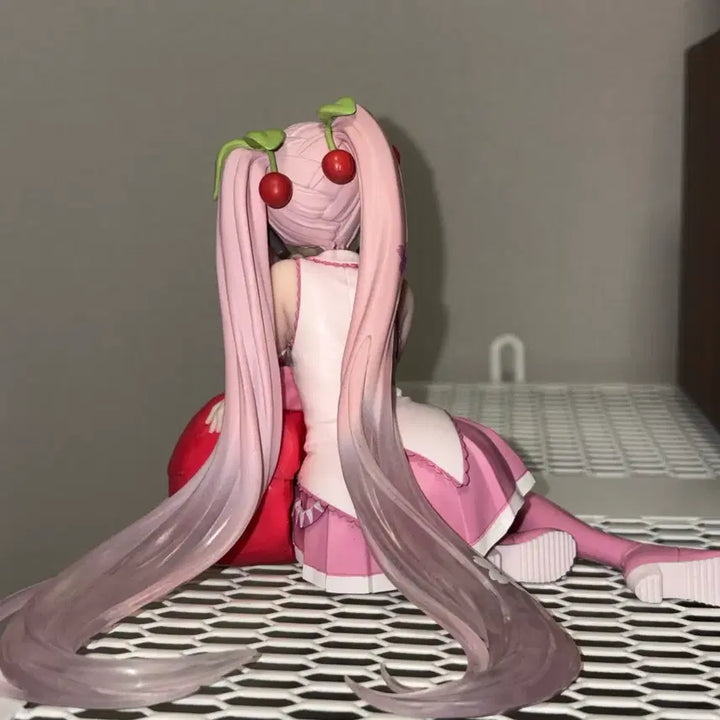 [BUNJANG] Taito Hatsune Miku Sakura Miku Desktop Cherry Cushion Figure / 미개봉)타이토 하츠네미쿠 사쿠라 미쿠 데스크탑 체리 쿠션 피규어