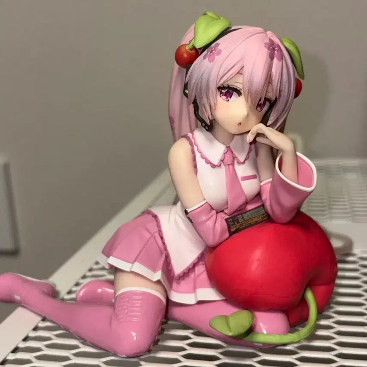 [BUNJANG] Taito Hatsune Miku Sakura Miku Desktop Cherry Cushion Figure / 미개봉)타이토 하츠네미쿠 사쿠라 미쿠 데스크탑 체리 쿠션 피규어