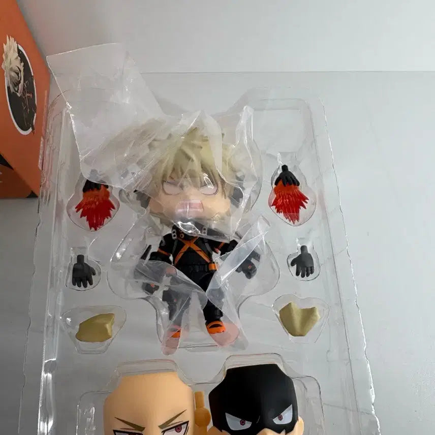 [BUNJANG] My Hero Academia Bakugo Stealth Suit Version Nendoroid / 히로아카 나히아 바쿠고 스텔스 슈트 극장판 넨도