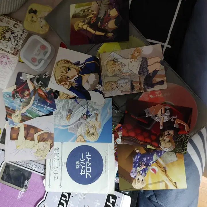 [BUNJANG] Fate/Zero CD Case &amp; Saber Goods Bundle / 페이트 제로 CD 케이스 + 세이버 굿즈 일괄 판매ㅡ최종