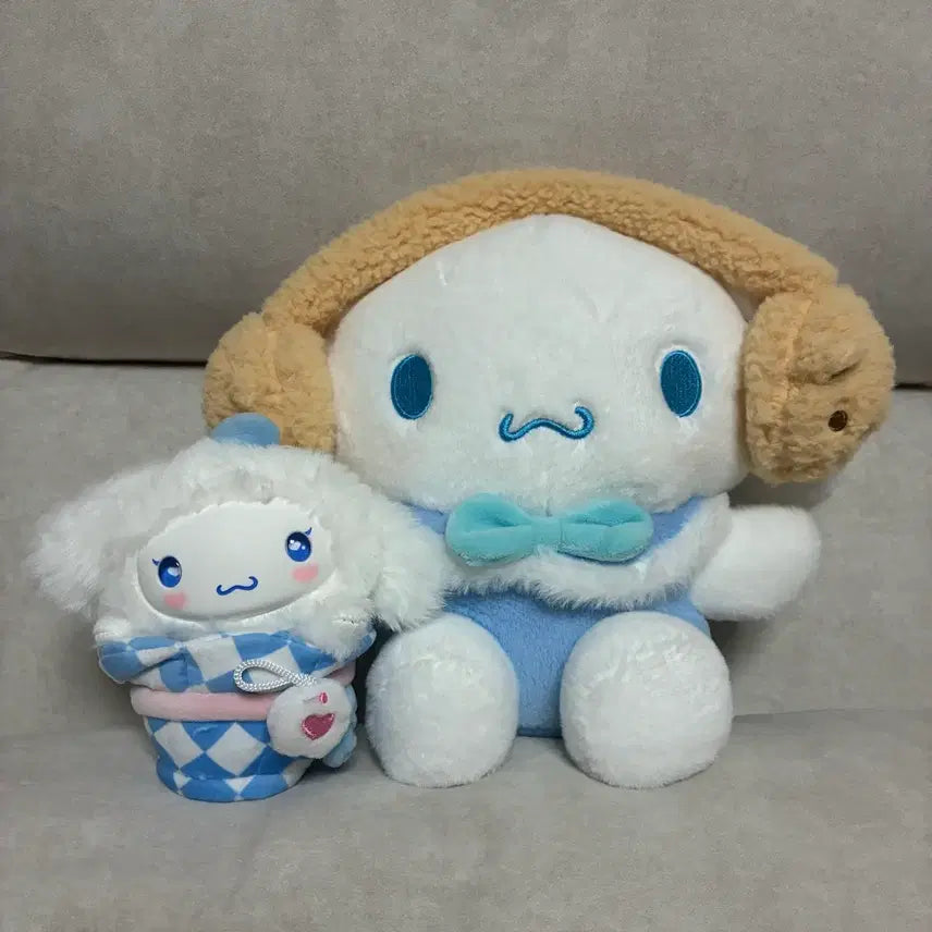 [BUNJANG] Sanrio Cinnamoroll Plush Set with Cupcake / 산리오 시나모롤 인형 세트