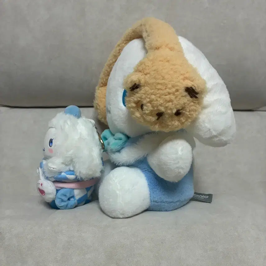 [BUNJANG] Sanrio Cinnamoroll Plush Set with Cupcake / 산리오 시나모롤 인형 세트