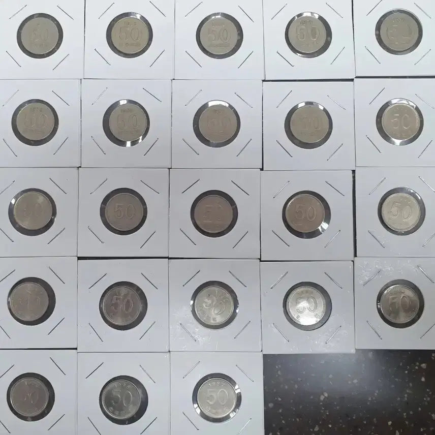 [BUNJANG] Full Set of 50 Won Coin Strips (All Years, Uncirculated) / <최상급 미사용위주> 50원 줄세우기 (모든년도 포함)