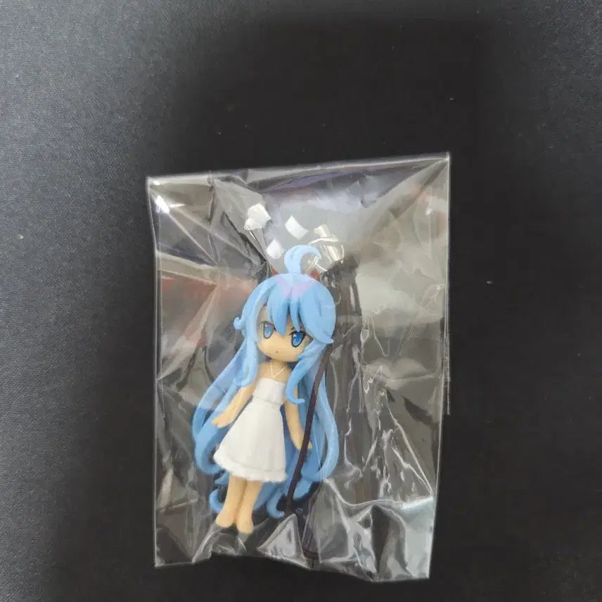 [BUNJANG] Denpa Onna to Seishun Otoko / Tōwa Eriyo Keyring Goods / 전파녀와 청춘남 - 토와 에리오 키링 굿즈 팝니다.