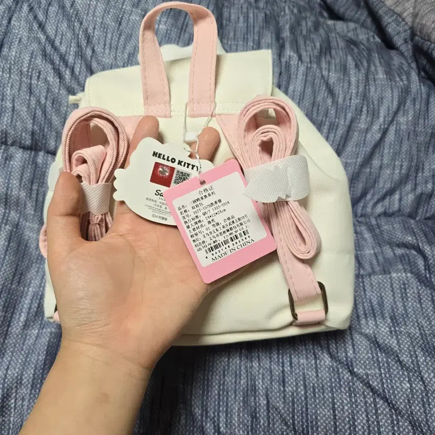 [BUNJANG] Sanrio Characters Kitty Mini Backpack / 산리오 캐릭터 미니 백팩 키티