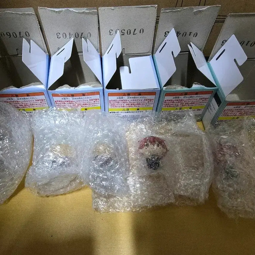 [BUNJANG] Frieren Ichiban Kuji D Prize Eisen Figure / 프리렌 쿠지 d 상 판매합니다.(아이젠)
