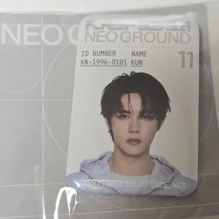 [BUNJANG] NCT Neo City: Seoul - Ground Badge Kun / 엔시티 팝업 네오그라운드 뱃지 쿤
