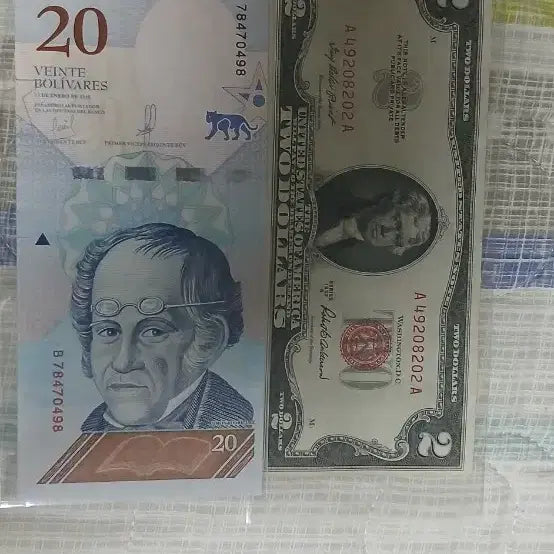 [BUNJANG] United States 2 Dollar Bill &amp; Venezuela 20 Bolivar Banknote / 2달러 지폐 + 베네수엘라 20 볼리바르 지폐