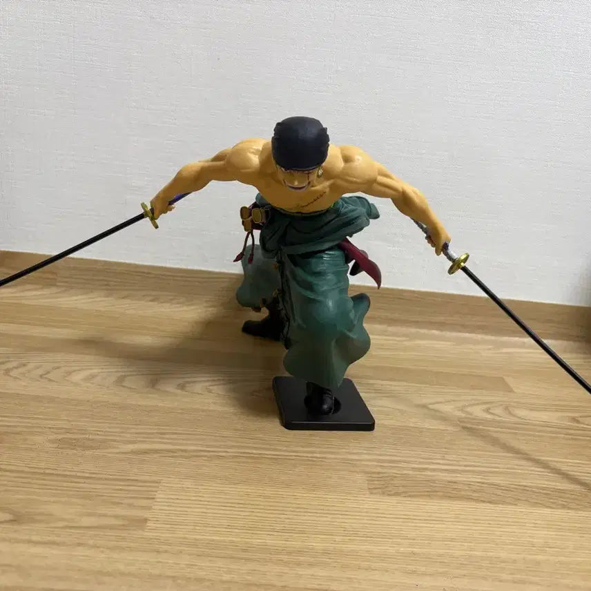 [BUNJANG] Grandista Zoro Figure (Damaged) / 그란디스타 조로 피규어 판매 ( 하자 O )