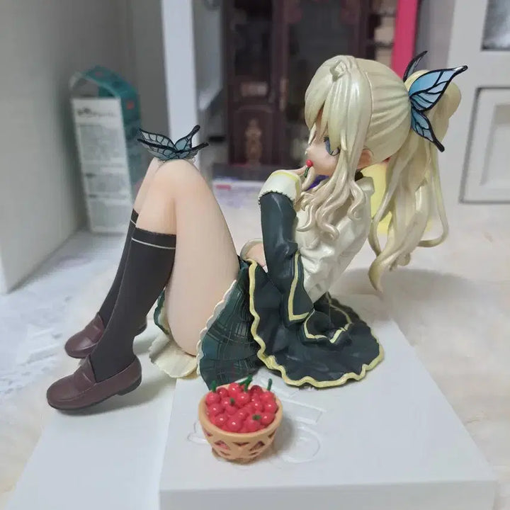 [BUNJANG] Kashiwazaki Sena Figure / 나친적 카시와자키 세나 피규어