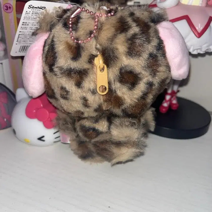 [BUNJANG] My Melody Leopard Fur Plush Doll Mascot / 마이멜로디 마멜 산리오 레오파드 퍼 인형 누이 마스코트 갸루 지뢰계