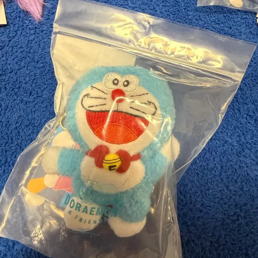 [BUNJANG] Doraemon Tokyo Exhibition Keychain 100% Doraemon &amp; Friends Series / 도라에몽 도쿄 전시회 키링 100%도라에몽&amp;프렌즈