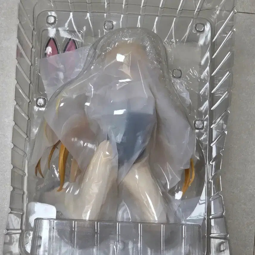 [BUNJANG] Pring 1/4 Scale To Love Ru Darkness Golden Darkness Bare Leg Bunny Figure / 프링 1/4 투 러브 트러블 다크니스 금빛 어둠 맨다리 바니 피규어