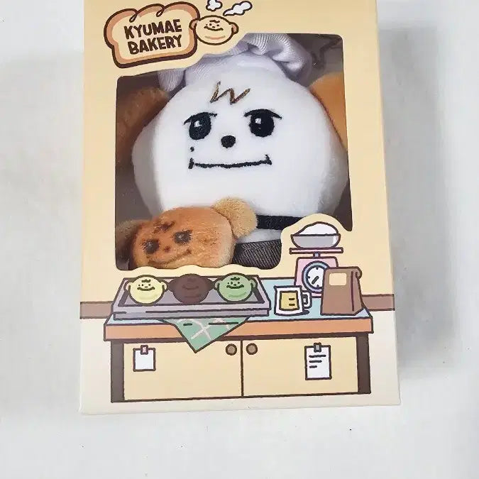 [BUNJANG] Super Junior Kyuhyun Jo Kyu-mae Baker Doll / 슈퍼주니어 규현 팝업 조규매 제빵사 인형 양도합니다