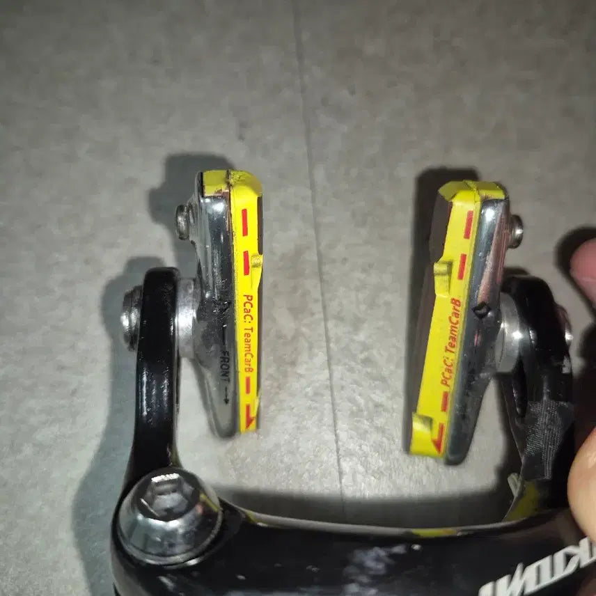 [BUNJANG] Unknown Pixie Rear Brake with Carbon Pads / 언노운 픽시 뒷브래이크 [카본 패드]