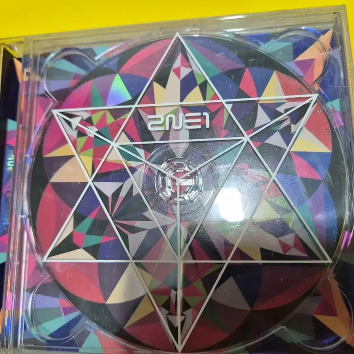 [BUNJANG] 2NE1 NEW Album "CRUSH" CD / 2NE1 NEW album crush CD