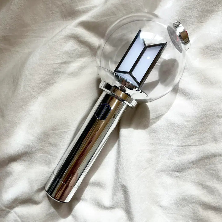 [BUNJANG] BTS Army Bomb Ver.3/4 Sticker Skin (Silver, Reflective) / 사미밤 스티커 bts 응원봉 스킨 판매 아미밤 bts부산콘 아미밤 렌탈
