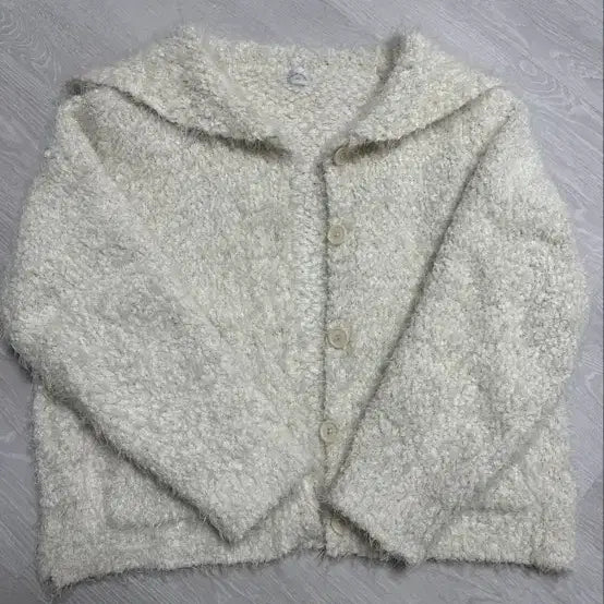 [BUNJANG] Come Out and Play Snowy Knit Cardigan / 컴아웃앤플레이 코프 스노이 니트 가디건