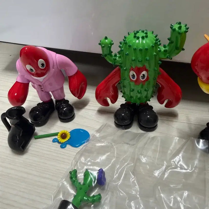 [BUNJANG] POP MART Philippe Starck Lobster Land Series (Opened) Set of 5 / 팝마트 필립 콜버트 랍스터 랜드 시리즈 5개 세트 (개봉)