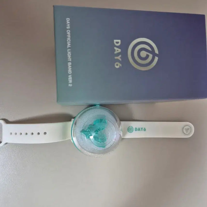 [BUNJANG] DAY6 Made Watch 2 / 마데워치 2