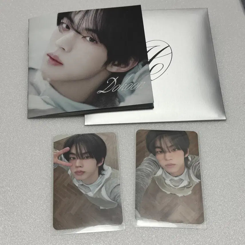 [BUNJANG] TWS Dohoon Hush Album Photocard Set / 투어스 도훈 허쉬 앨범 + 포카2