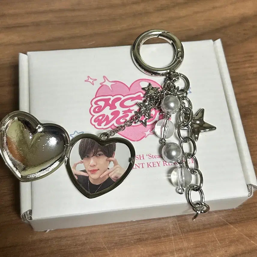 [BUNJANG] NCT WISH Sion Heart Pendant Keyring / 엔시티위시 NCT WISH 시온 하트 팬던트 키링