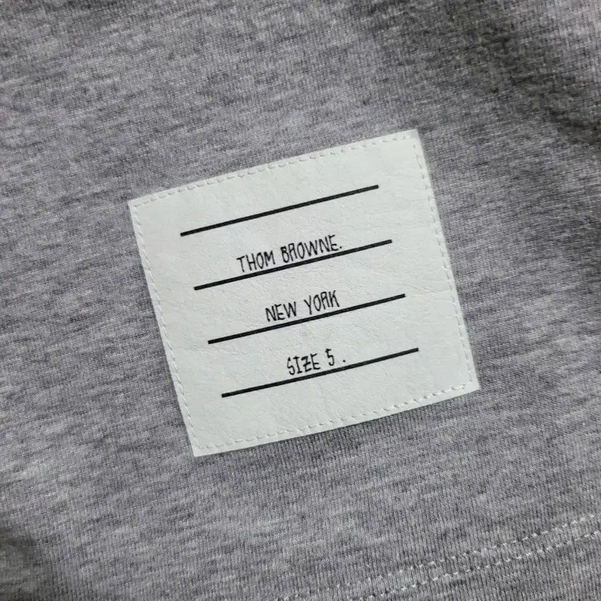 [BUNJANG] Thom Browne T-Shirt / [신형/새상품급] 5 / 톰브라운 반팔티