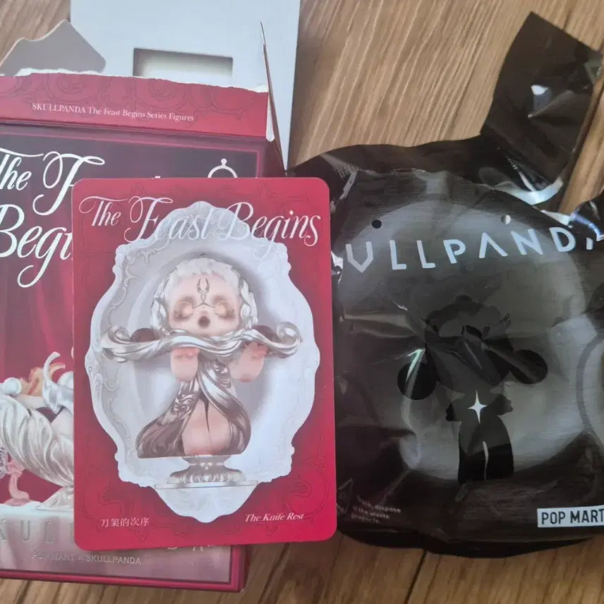 [BUNJANG] Pop Mart Skullpanda Dinner Party Knife Rest / 팝마트 스컬판다 만찬의 서막 / 나이프 받침대