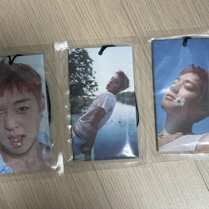 [BUNJANG] Park Ji Hoon Japan Fancon MD Photoperfume Tag Bundle Set / 박지훈 일본 팬콘 MD 포토퍼퓸택 3종 일괄판매