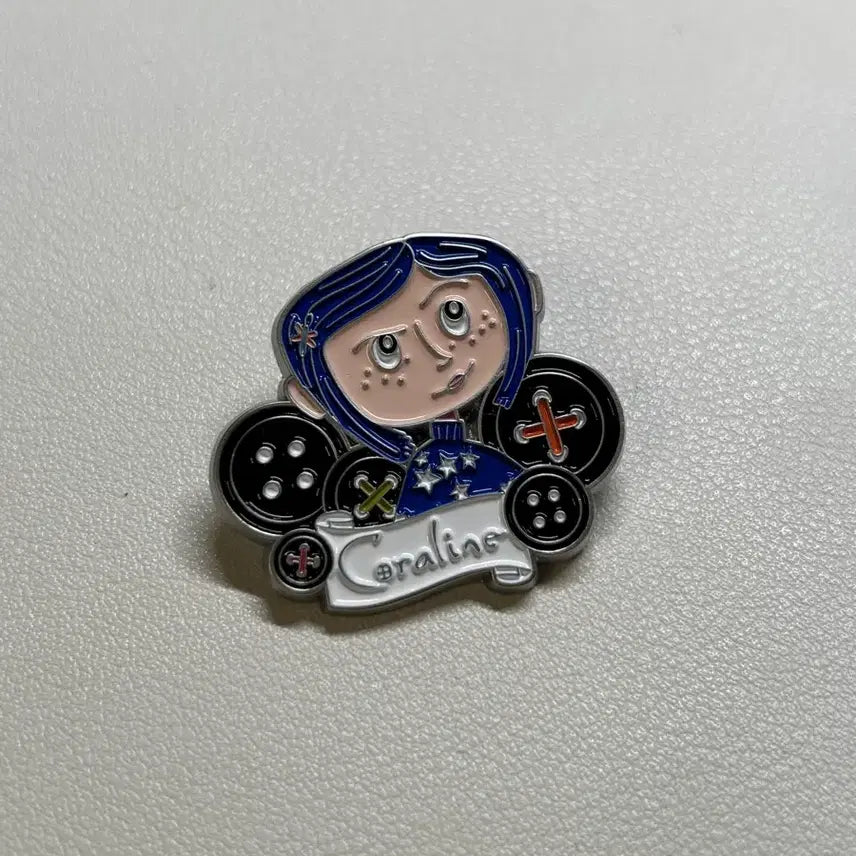 [BUNJANG] Coraline Movie CGV Exclusive Metal Badge / 코렐라인 영화 cgv 굿즈 패키지 금속 뱃지