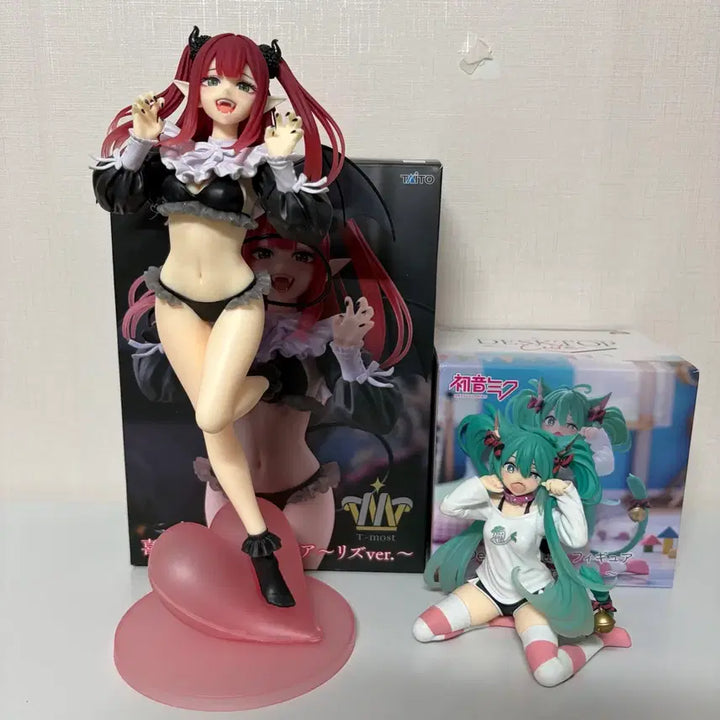 [BUNJANG] Marin Kitagawa &amp; Hatsune Miku Desktop Figure Bundle / 28일 할인) 키타가와 마린 피규어 , 하츠네미쿠 데스크탑 일괄 판매