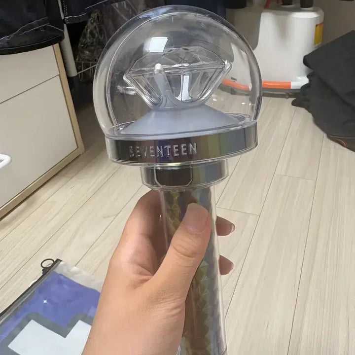[BUNJANG] SEVENTEEN Bong Bong New Version Lightstick / 세븐틴 응원봉 뉴뉴럿봉 양도
