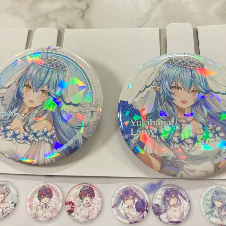 [BUNJANG] Hololive Marine &amp; Lamie Wedding Hologram Can Badge / 홀로라이브 마린, 라미 웨딩 홀로그램 캔뱃지