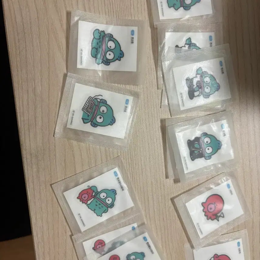 [BUNJANG] Hangyeodong Grape Jelly Ttibu Seal Collection / 한교동 포도젤리 띠부씰 교환 판매 가능