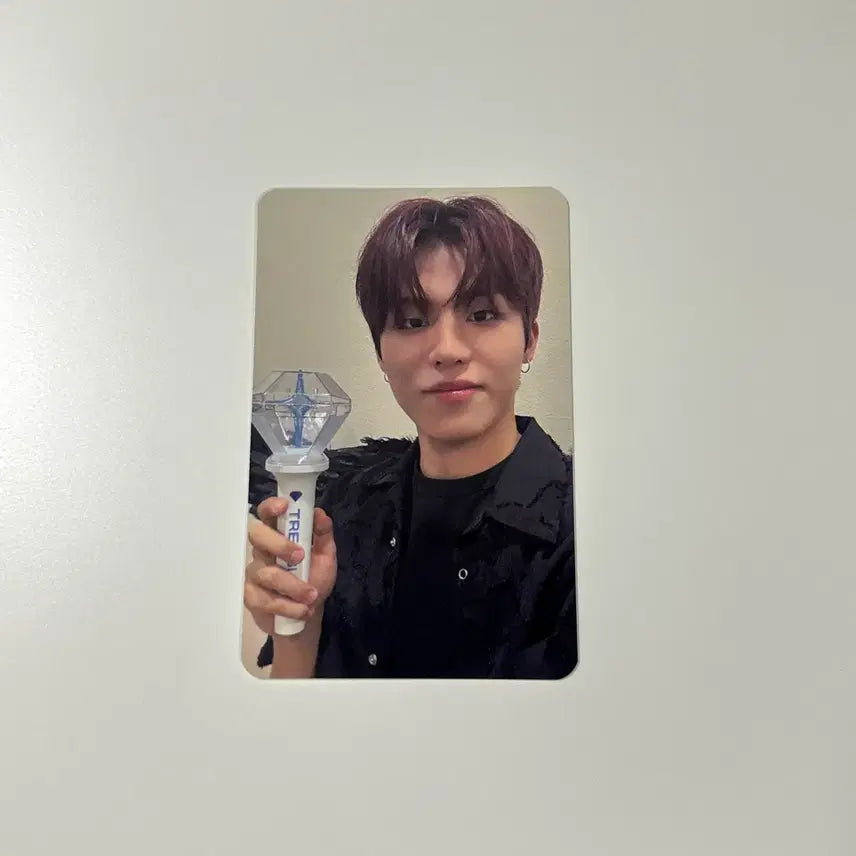 [BUNJANG] Treasure Park Jeong Woo Support Light Stick Photocard / treasure 트레저 박정우 응원봉 포카 포토카드 양도