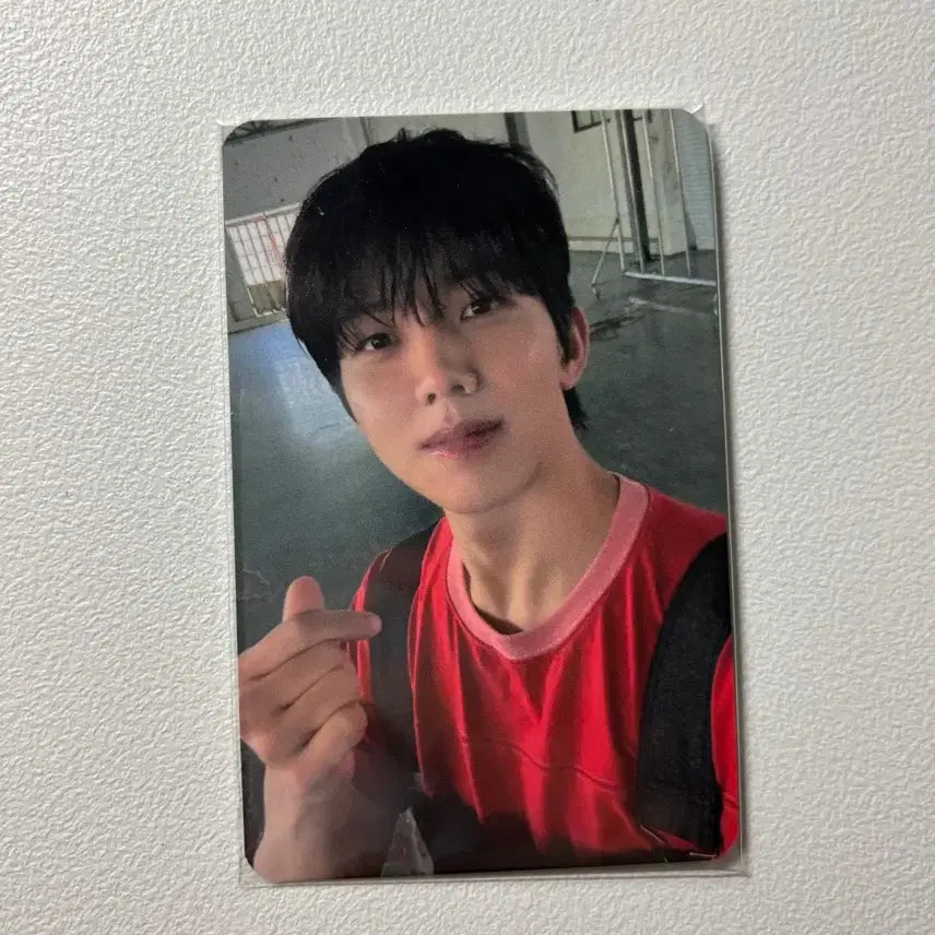 [BUNJANG] DAY6 Dowoon Vans Overalls Photocard / 데이식스 도운 반스 멜빵 포카