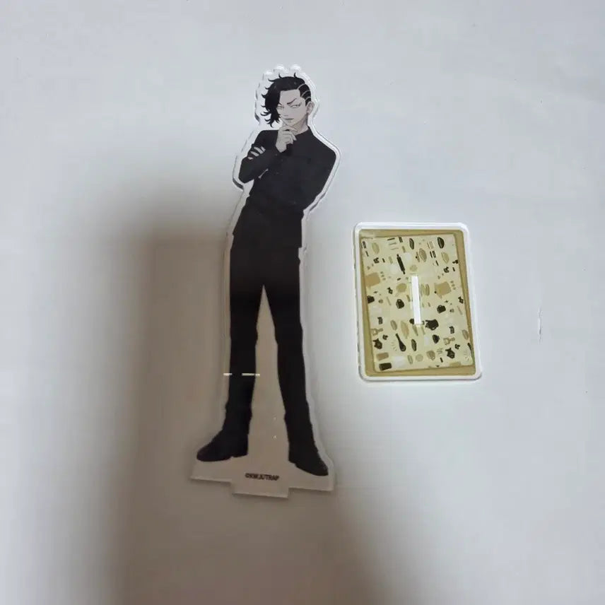 [BUNJANG] Coconeoi Doriken Tokyo Revengers Acrylic Stand (Formal Black Suit) / 코코노이 코코 도리벤 도쿄리벤져스 아크릴 정장 검은 양복