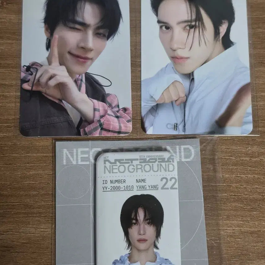 [BUNJANG] WayV YangYang Hendery Xiaojun 10th Anniversary Popup Metal ID Badge Trading Cards / 웨이션브이 양양 10주년팝업 메탈아이디뱃지 헨드리 샤오쥔 포카 트레카