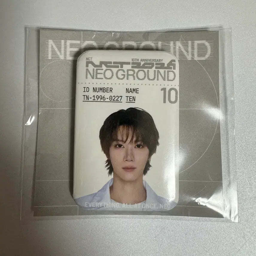 [BUNJANG] NCT Neo City: The Origin Ten Badge / 엔시티 네오그라운드 텐 뱃지