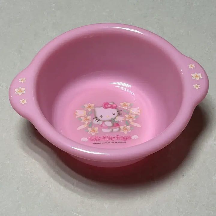 [BUNJANG] Sanrio Angel Kitty Vintage Basin / 헬로키티 엔젤키티 고전 대야