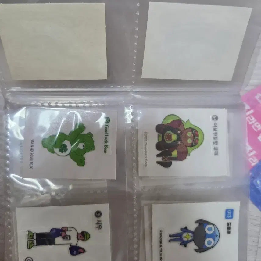 [BUNJANG] Sanrio, Chiikawa, Pokemon, and More Character Sticker Bundle / 띠부씰 일괄