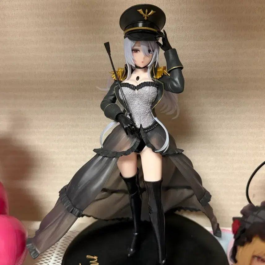 [BUNJANG] G.V.S.K.D.L.S.L.M. Marine Black Lobelia Ver. Figure / 그비스크돌은사랑을한다 마린 블랙로벨리아ver 피규어