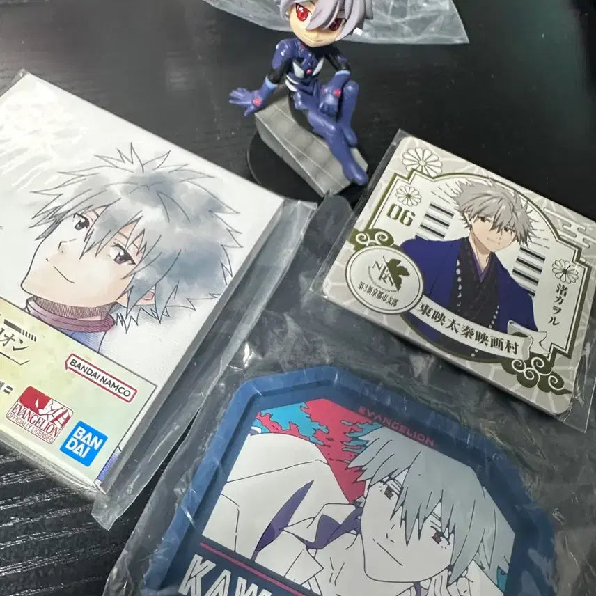 [BUNJANG] Evangelion Nagisa Kaworu Bundle Figure, Photocard, Illustration Board, Coaster / (무료배송) 에반게리온 나기사 카오루 일괄