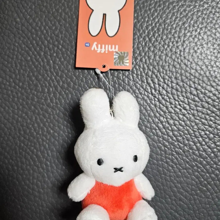 [BUNJANG] Official Miffy Plush Keychain / 정품 미피 봉제 인형 키링 팝니다