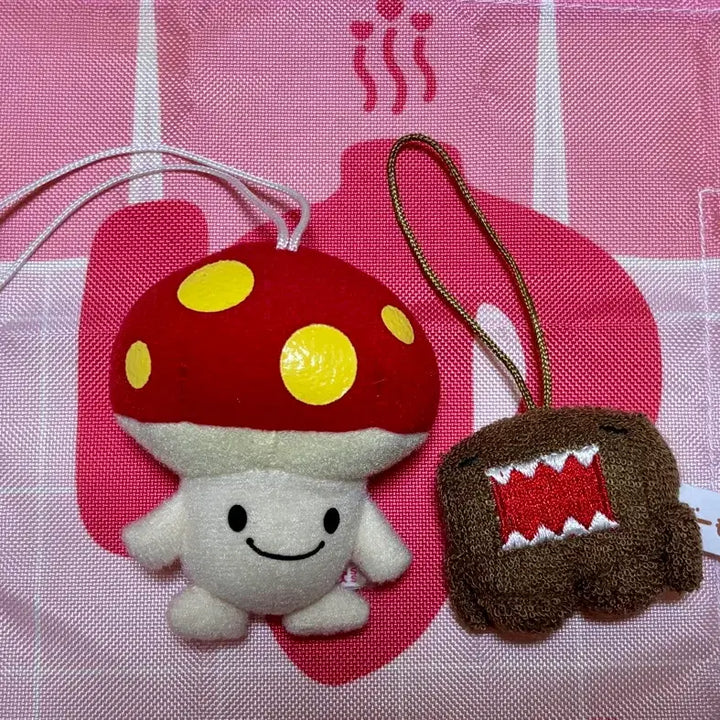 [BUNJANG] SAN E-X Mushroom + Domo-kun Bundle Set Keychain / (고전)산엑스 버섯+ 도모군 똥키링(일괄)